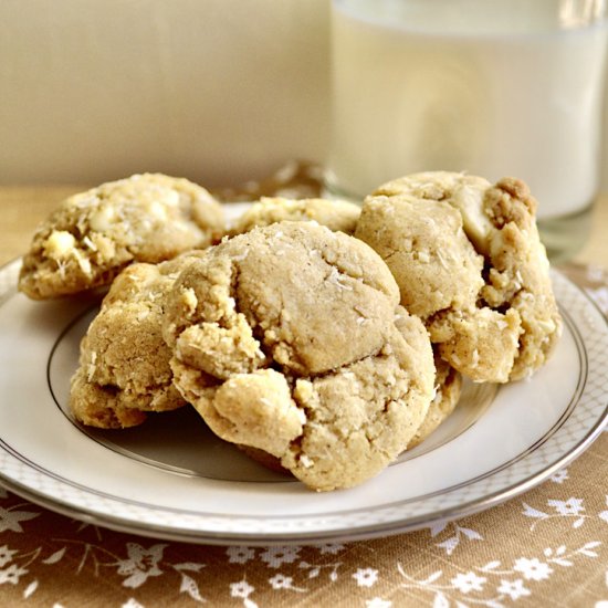 White Chocolate Macadamia Cookies