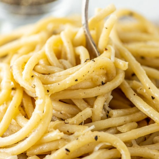 Bucatini Cacio e Pepe