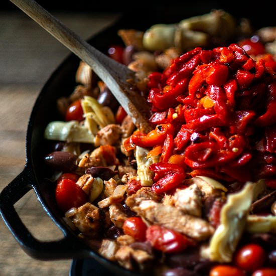 Easy One Pan Mediterranean Chicken