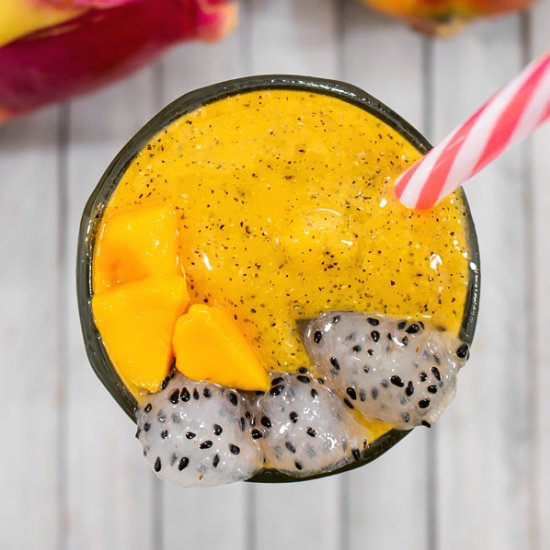 Mango Dragon Fruit Smoothie