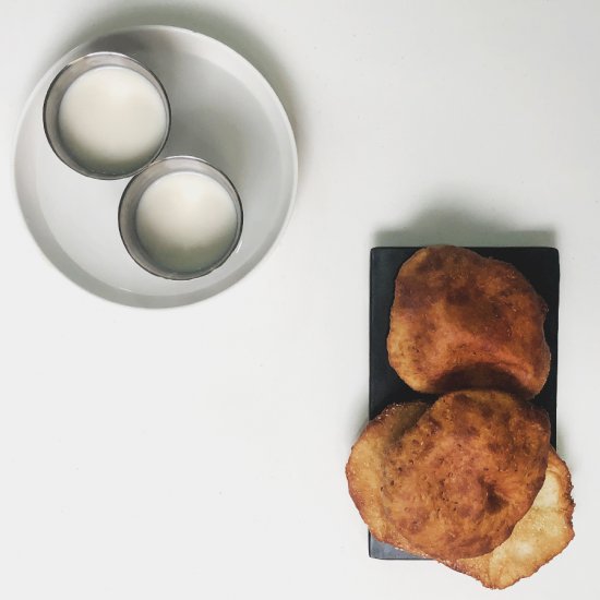 Vietnamese Hollow Donuts w/ Soymilk