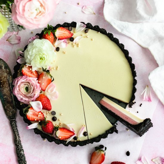 Vegan Chocolate Strawberry Tart