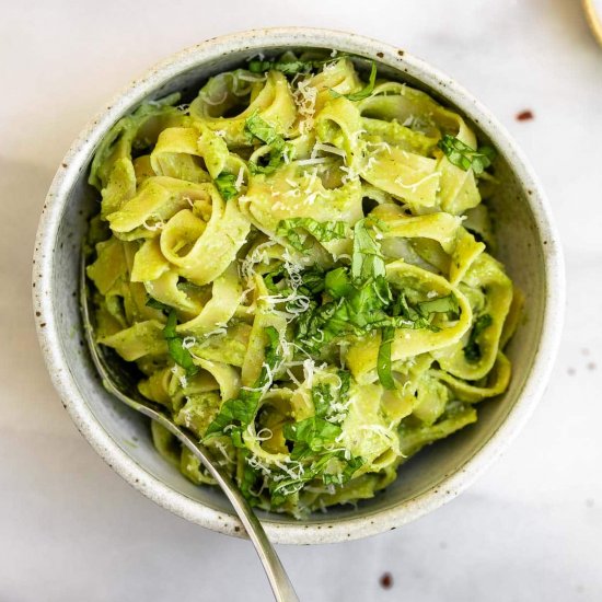 15 Minute Avocado Pasta