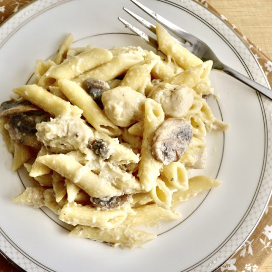 Roasted Garlic Alfredo Pasta