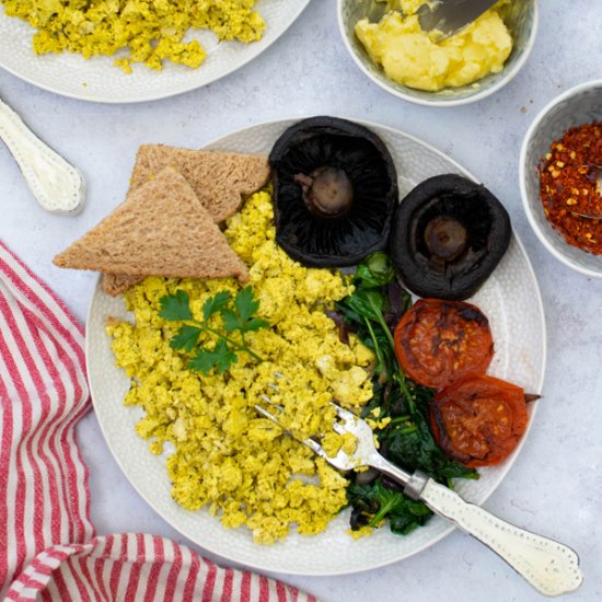 Tofu Breakfast Scramble [vegan]