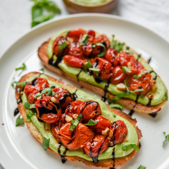 Vegan Basil Cashew Spread