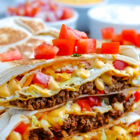 Copycat Taco Bell Crunchwrap