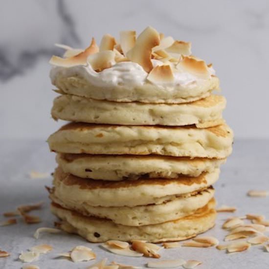 Fluffy Vegan Coconut Pancakes