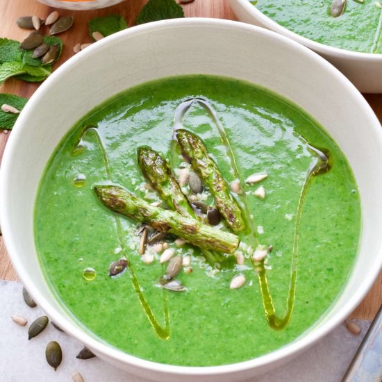 Vegan Asparagus Soup with Spinach