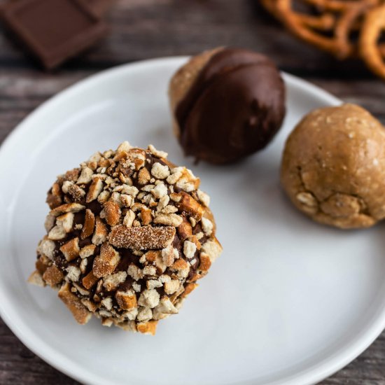 Peanut Butter Protein Balls