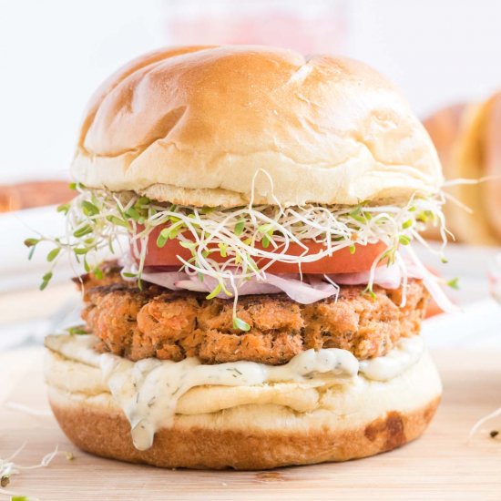 Easy Salmon Burgers