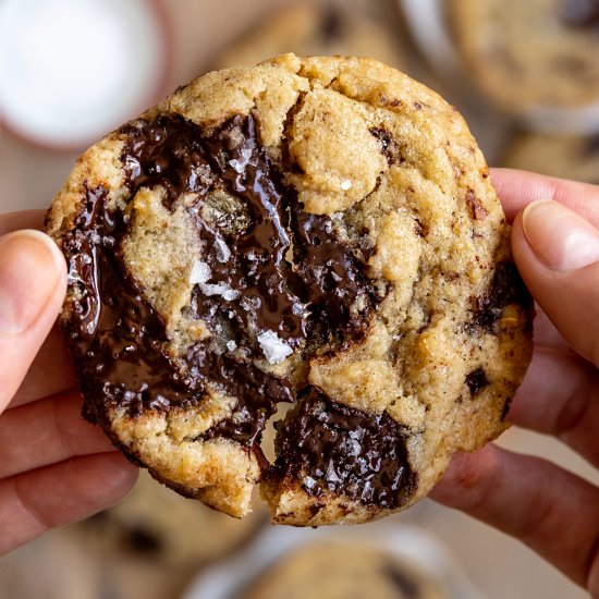 Vegan Chocolate Chip Cookies