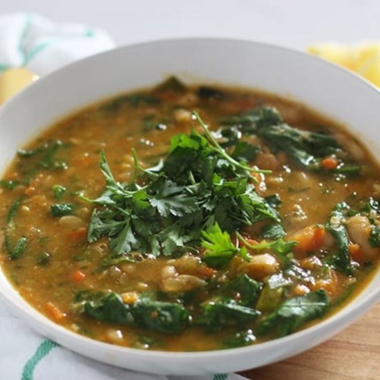 Tuscan Veggie Detox Soup