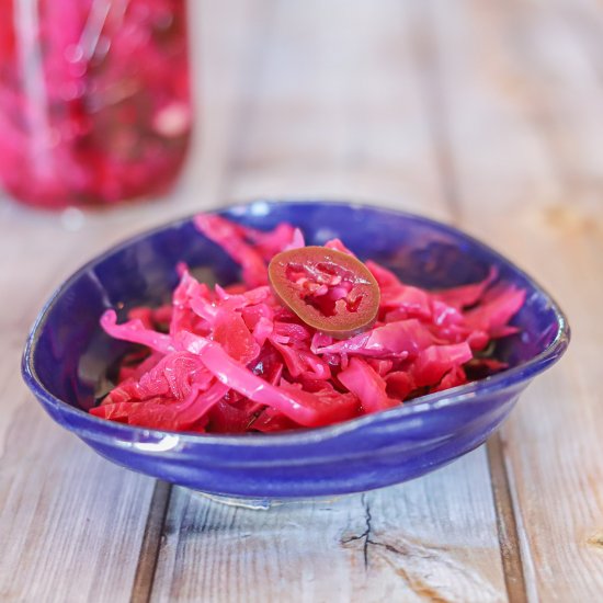 Quick Pickled Red Cabbage