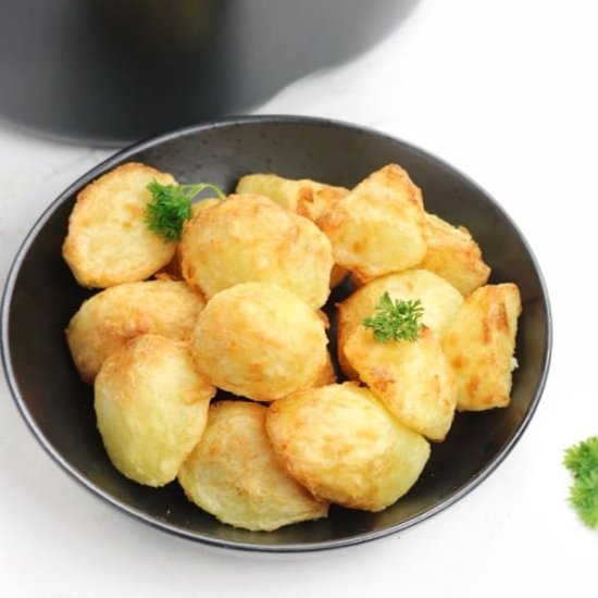 Air fryer roast potatoes