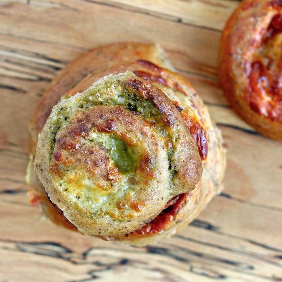 Gluten Free Pesto Rolls