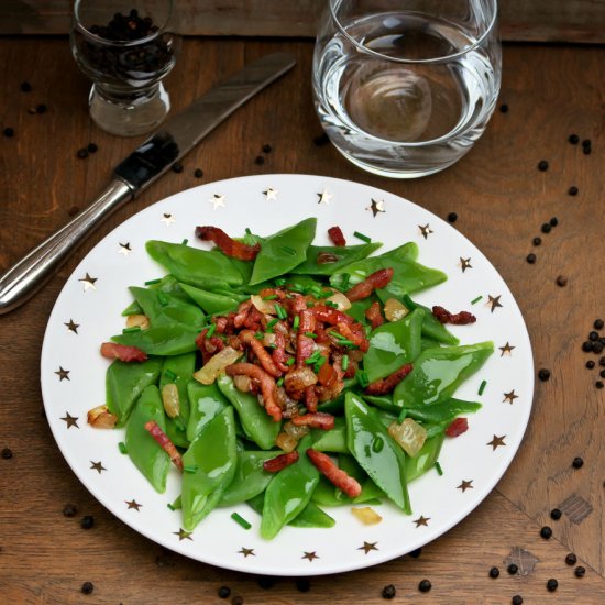 Runner beans with crispy bacon