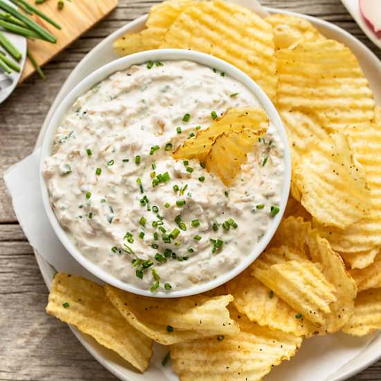 Sour Cream and Onion Dip