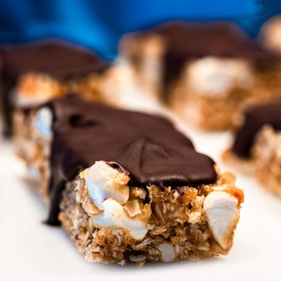 Peanut Butter S’mores Bars