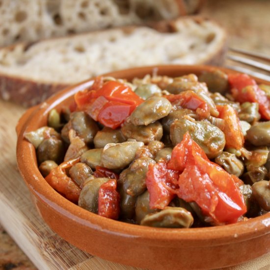 fava beans and tomatoes – italian