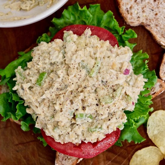 10 Minute Vegan Tuna Salad