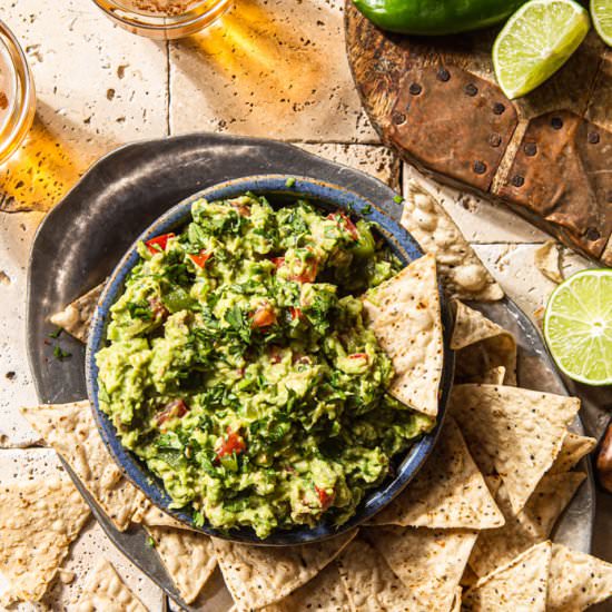 Restaurant Style Guacamole