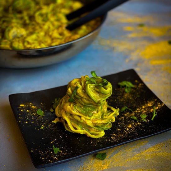 One Pan Healthy Vegan Zoodles