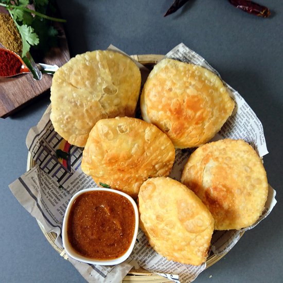 Besan Kachori