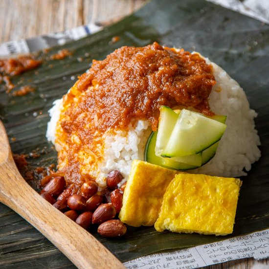 Authentic vegan Nasi Lemak