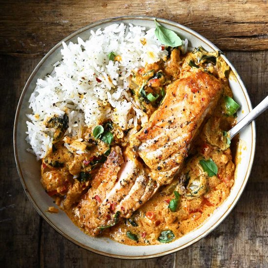 Thai Coconut Salmon Curry