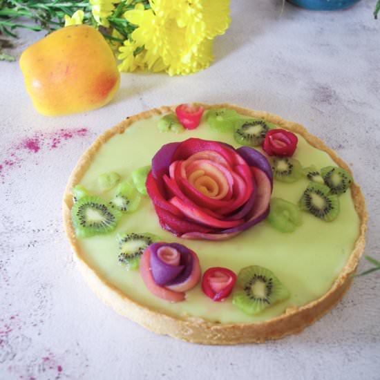 Kiwi and lime vegan ‘pond’ tart