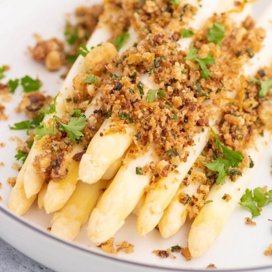 Herb Pangrattato on White Asparagus