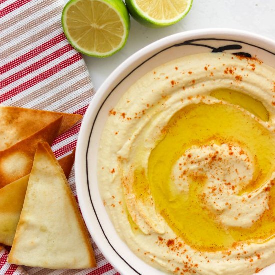 The easiest and delicate hummus