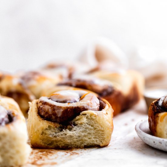 Fluffy Orange Cinnamon Rolls