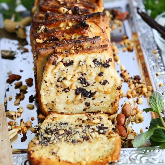 Chocolate Peanut Pull-Apart Bread