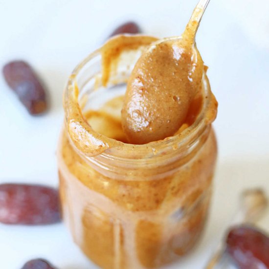 Vegan Date Caramel Sauce