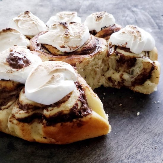 S’mores Chocolate Rolls