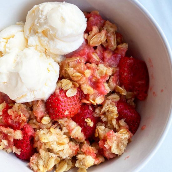 Strawberry Crumble