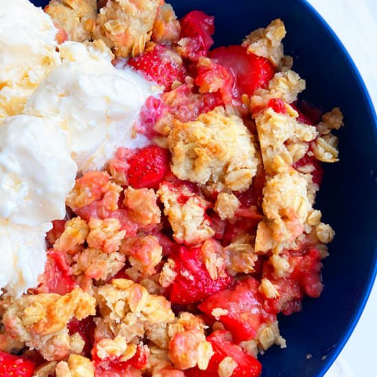 Strawberry Rhubarb Crisp