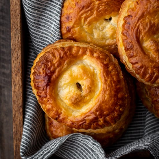 Curry Chicken Puff Pastries