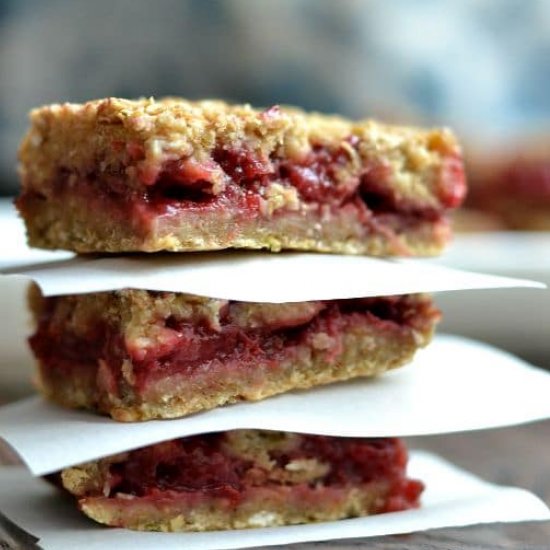 Strawberry Oatmeal Bars