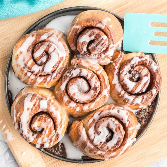 Air Fryer Cinnamon Buns