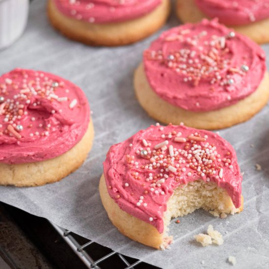 Raspberry Lofthouse Cookies