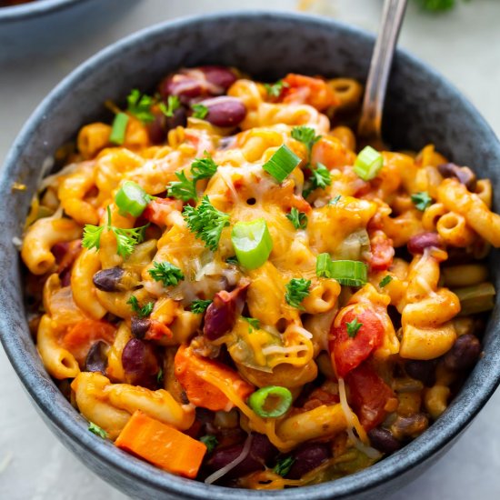 Vegetarian Chili Mac