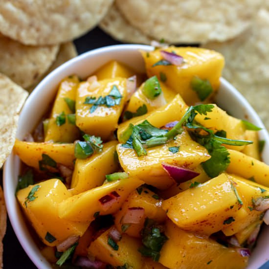 Simple Mango Salsa