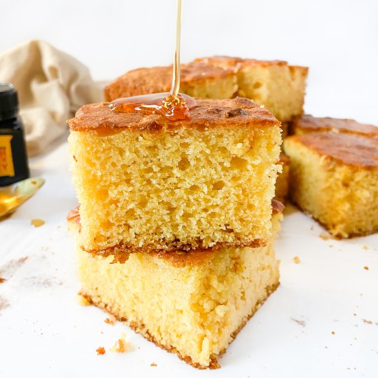 Easy Honey Cornbread