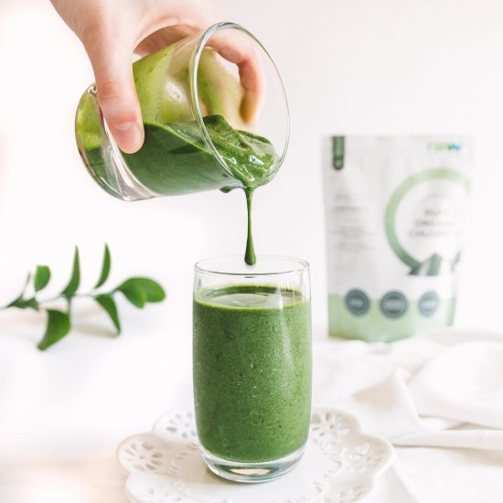 Simple Chlorella Green Smoothie