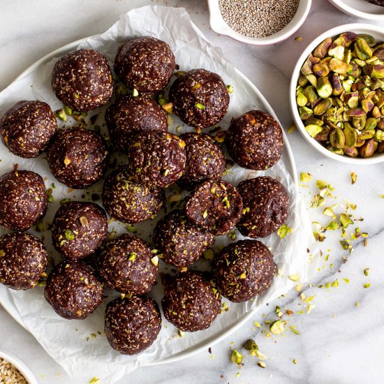 Chocolate Pistachio Bliss Balls