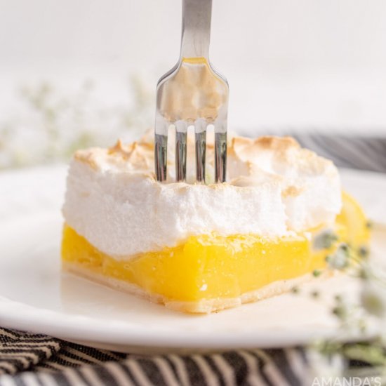 Lemon Meringue Pie Bars