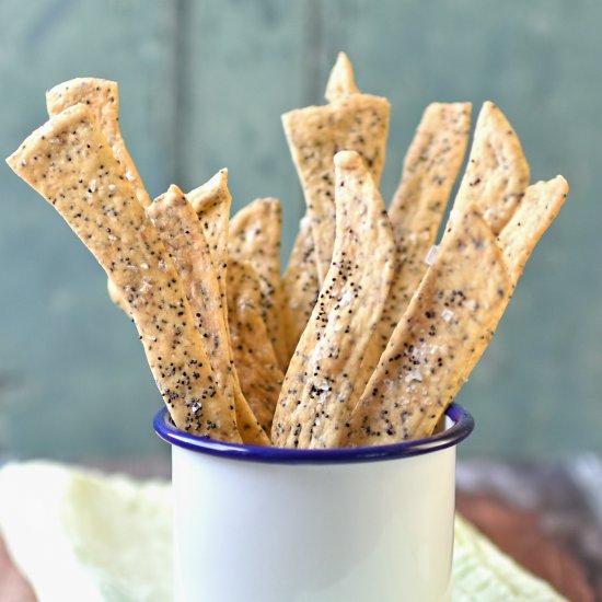 olive oil and poppy seed crackers